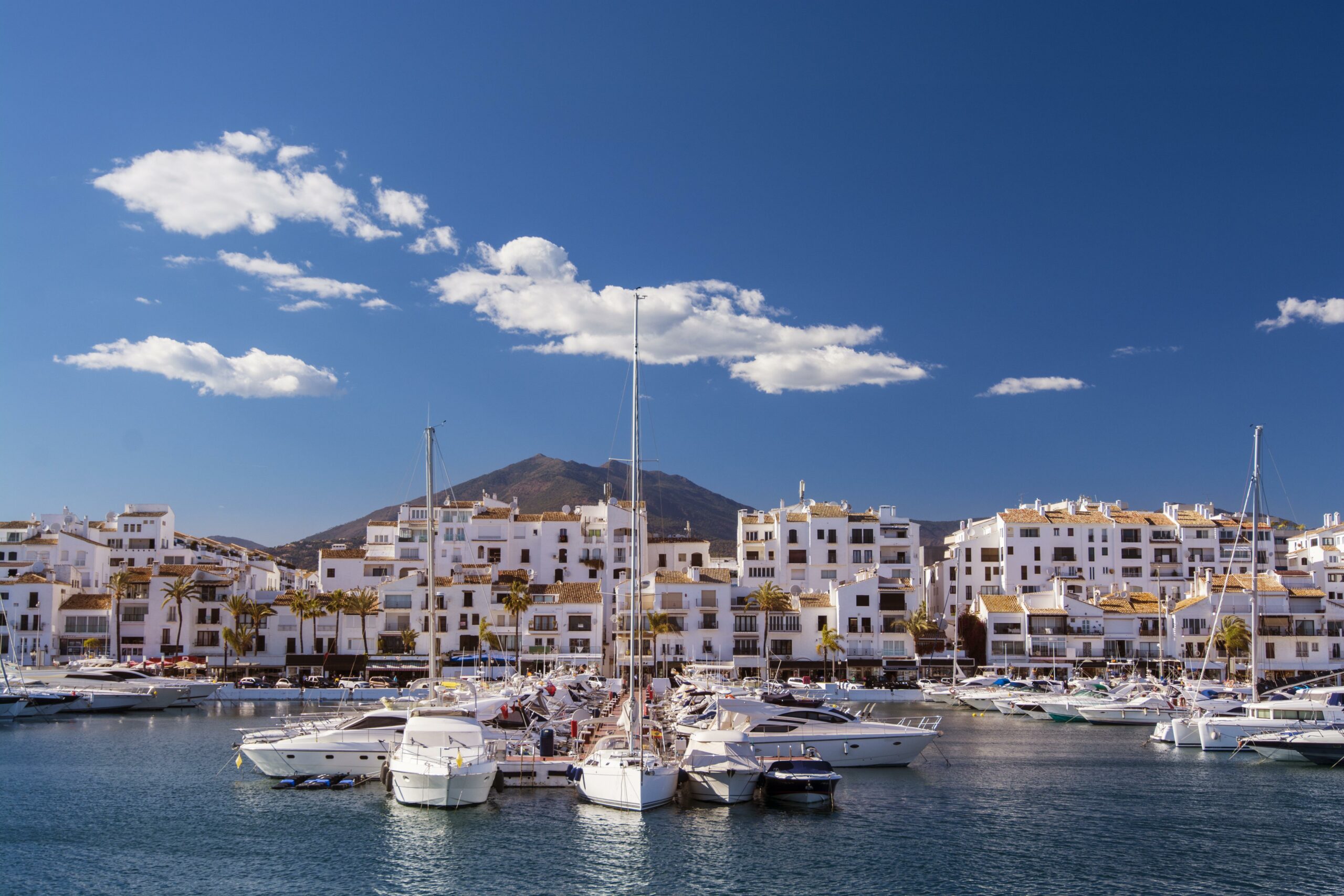 Reasons to visit Puerto Banus once in your life